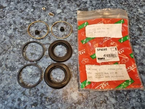 Rear Brake Caliper Repair Seal Kit SP4095 to fit JAGUAR XJ6 XJ12 XJS 1968-1986 - Picture 1 of 3