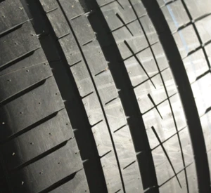 1x Sommerreifen Einzel 265/35/19 98 Y XL Vredestein Ultrac vorti + DOT19 - Bild 1 von 1