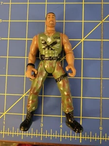 Independence Day Captain Steven Hiller 5.5" Black Action Figure 1996 Trendmaster - Picture 1 of 3