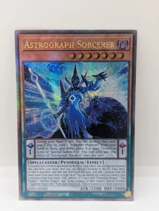 YuGiOh Astrograph Sorcerer RA04-EN282 Quarter Century Secret Rare 1st Ed - Picture 1 of 3