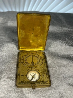 VINTAGE SUNWATCH -PATENTED MAY 1921 -BY OUTDOOR SUPPLY NEW YORK -BRASS CASE -3"L - Image 1 of 4