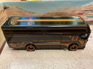 Hot Wheels 2023 Track Day Euro HAULER TRUCK NEW LOOSE Premium - Picture 1 of 8