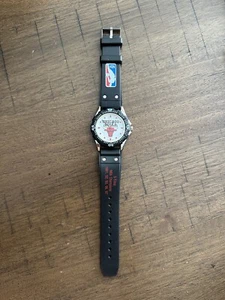 Chicago Bulls Wrist Watch Rare! 5 Time NBA Champions 1997 Jordan Basketball SEE - Picture 1 of 3