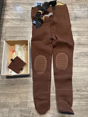 Hodgman Caster Neoprene Sponge Fishing Waders Style 13440-M New In Open Box - Image 1 of 4