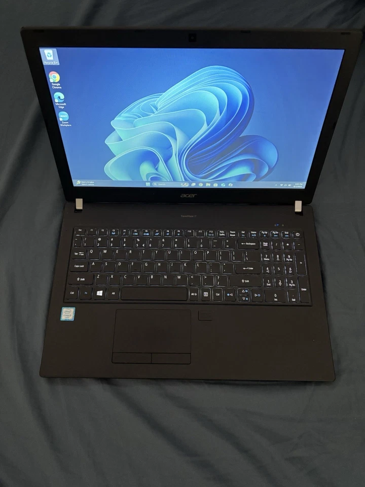 Acer TravelMate P459-M 15.6" 4GB128GB SSD i3 2.30GHz Foto 1 de 4