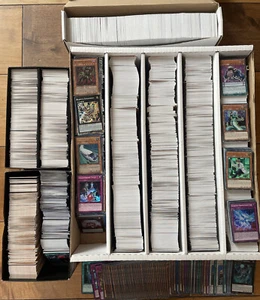YuGiOh! 200 All Holo Cards Joblot Bulk Bundle Super Ultra Gold Rares Near Mint - Picture 1 of 8
