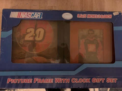 New In Box Vintage Rare NASCAR Dale Earnhardt Picture Frame With Clock Gift Set Cover