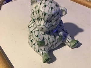 Sitting Bear Fishnet Andrea by Sadek Hand Painted Green White Porcelain Figurine - Picture 1 of 5