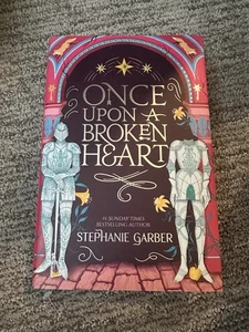 FairyLoot SIGNIERT Once Upon a Broken Heart von Stephanie Garber - Bild 1 von 6