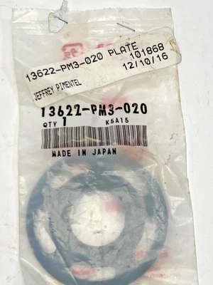 Placa guía correa de distribución genuina nueva Honda Civic 88-00 CRX 13622-PM3-020 Foto 1 de 2