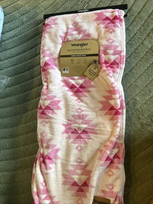 Manta de gran tamaño rosa Wrangler Western Foto 1 de 4