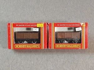 Hornby Railways OO Gauge BR Mineral Wagon Weathered R079 - Set of 2 ~ TS - Picture 1 of 8