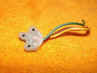 71  80 El Camino Cutlass Regal Monte Power Window Switch Pigtail Wire Connector - Image 1 of 2