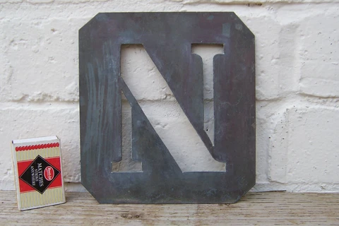 VINTAGE GALVANISED STENCIL LETTER *** N *** DISPLAY SIGN INDUSTRIAL FACTORY Cover