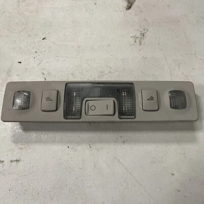 Conjunto de lámpara de mapa cúpula trasera Audi A6 1998-2004 4B0947111 OEM Foto 1 de 4