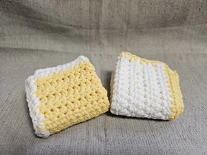 Yellow & White Crochet Cotton Dishcloth Washcloth Handmade Set of 2 - Bild 1 von 4
