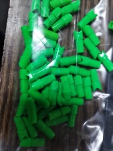 Four Dozen Crescent Half Moon Crossbow Nocks Green - Picture 1 of 1