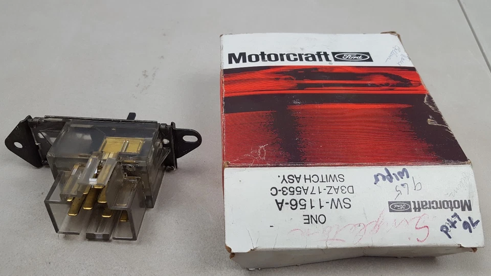 Nuevo interruptor limpiaparabrisas Ford LTD 1973-78 Econoline SW-1156-A D3AZ-17A553-C Foto 1 de 4