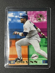 1995 Stadium Club Members Only 50 Tony Gwynn #21 - San Diego Padres - HOF