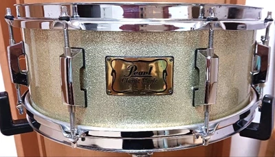 Pearl Classic Maple Snare Drum Reignforcement 14"x5.5" Made in Japan - Image 1 of 4