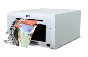 DNP DS620 Dye - Sub Photo Printer 10x15 (4”x6”) - Picture 1 of 7