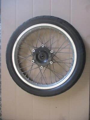 Roue avant avec pneu MICHELIN en bon état pour Honda 650 FX - VIGOR - SLR - RD09 - Photo 1/4