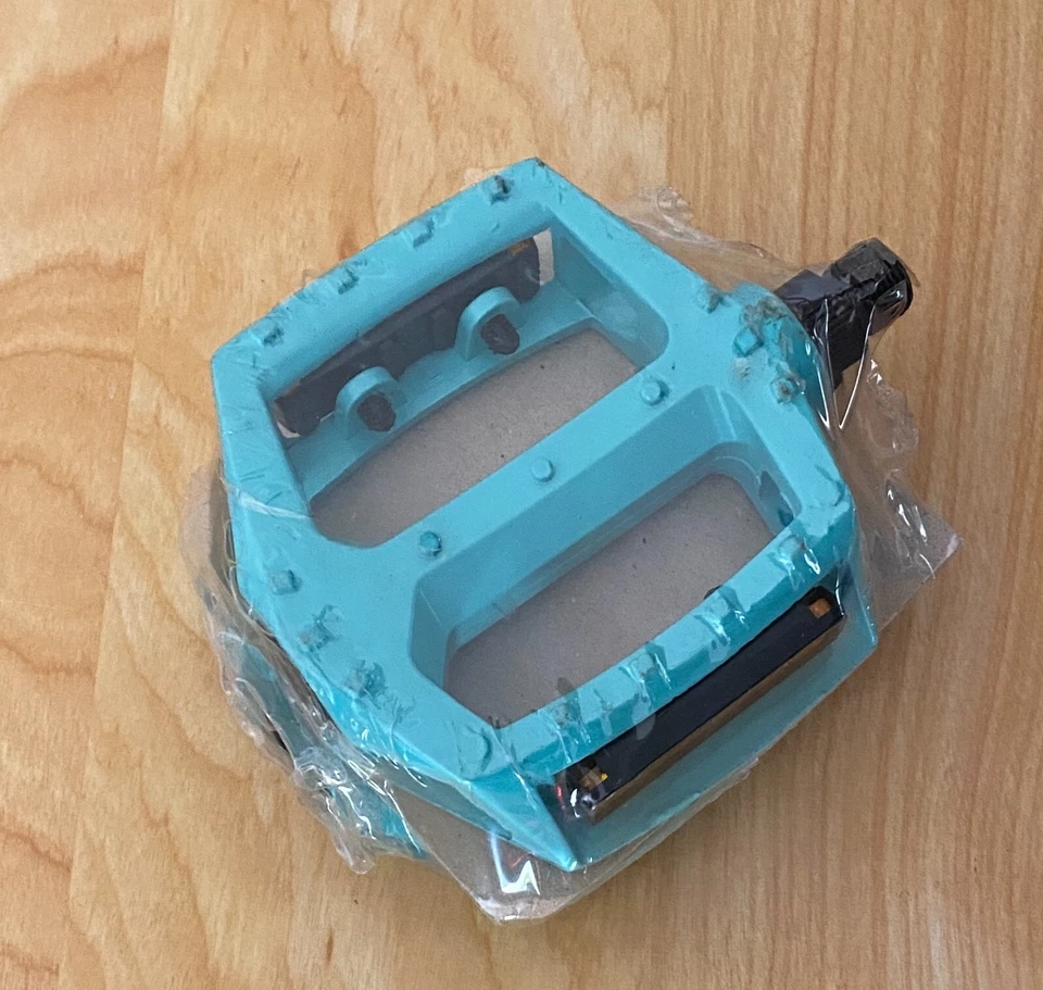 9/16"Axle Alloy Pedal Bianchi Green - Imagem 1 de 1