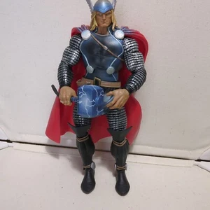 Marvel Legends THOR Age of Heroes SDCC 2011 Exclusive Action Figure - Picture 1 of 7