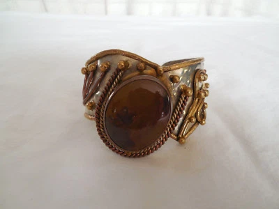 Hand carfted silver w/agate stone accent wide cuff bracelet - Image 1 of 4