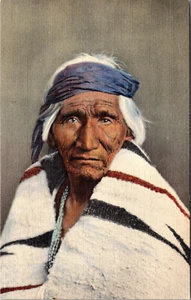 NAVAJO CHURCH ROCK, NEW MEXICO - HOSTEEN TSO INDIAN SCOUT - LINEN POSTCARD - Picture 1 of 2