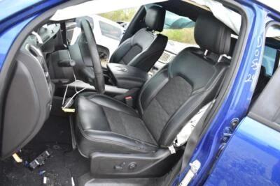 2019 RAM 1500 DT SPORT CREW CAB OEM BLACK VINYL/CLOTH FRONT REAR SEATS & CONSOLE Foto 1 de 4