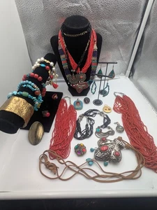 25 Tibetan Nepalese Coral & Turquoise Themed Mixed Jewelry Lot - Picture 1 of 17