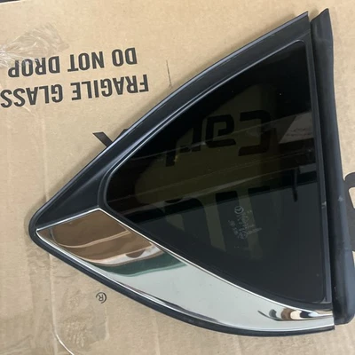 2017-2025 Mazda CX-5 Quarter Glass (Passenger Side) - Image 1 of 4