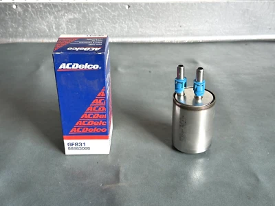 Filtro de combustible GM OEM NOS 88983068 2003-2005 Hummer H2 6,0 L Foto 1 de 3