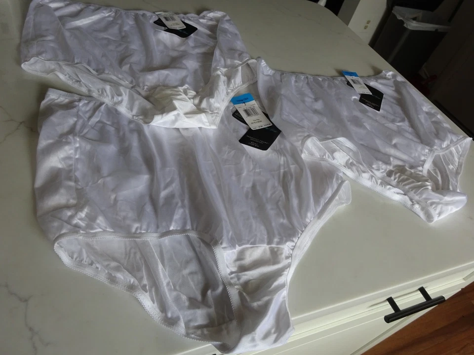 Vanity Fair 9 2xl 15712 Star White Perfectly Yours RAVISSANT Tailored Brief