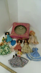 Vintage lot of Storybook Dolls and Sweetie Doll + 4 others & extras. Great Lot! - Picture 1 of 9
