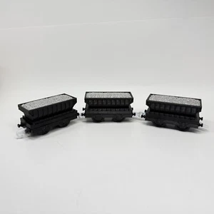 Tren de carga Trackmaster Plarail 3 tolva de carbón personalizado negro - Thomas & Friends - Imagen 1 de 15