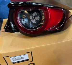 taillights mazda 3 HATCHBACK 2019-2021 with signature lighting oem genuine R+L - Picture 1 of 1