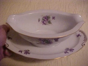 Rossetti Spring Violets Fast Stand Gravy Made in Japan - Picture 1 of 5