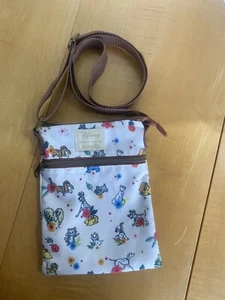 Disney Loungefly crossbody passport Dogs & Cats Floral Bag. - Picture 1 of 9