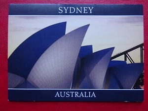 OPERA HOUSE SYDNEY AUSTRALIA POSTCARDS UNUSED X 5--FREE POSTAGE AUSTRALIA - Picture 1 of 3