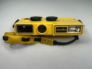 Minolta Weathermatic-A 110 Yellow Underwater Film Camera-(W/Wrist Strap) Japan - Picture 1 of 9