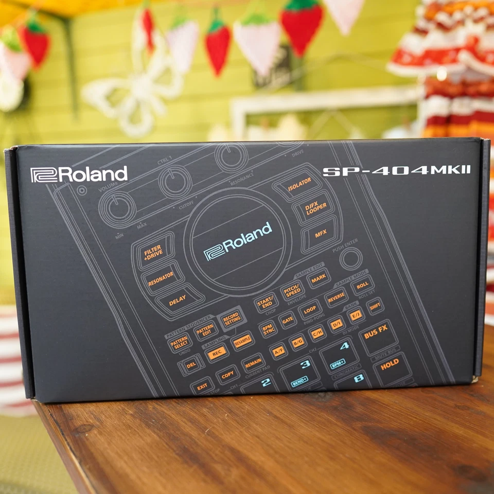 ROLAND SP-404 MK II Sampler SP-404MK2