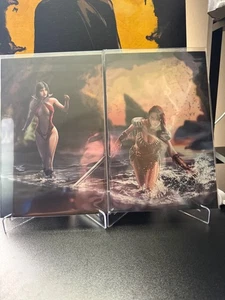Dynamite Vampirella #1 and Red Sonja #9 Connecting Covers by Lucio Parrillo - Picture 1 of 9