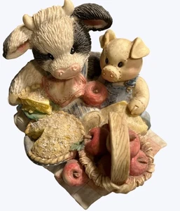 Marys Moo Moos You Are The Apple Of My Eye 1993 Enesco Figur Kuh & Schwein Picknick - Bild 1 von 14