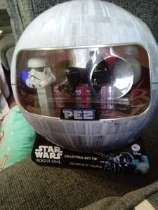 Star Wars Sammlerstück, Dose mit 4 Pez Spendern + Pez Süßigkeiten! MC! Rogue One - Bild 1 von 2