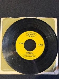 Chaquita The Dave Clark Five Epic Do You Love Me 45 rpm Record - Bild 1 von 2