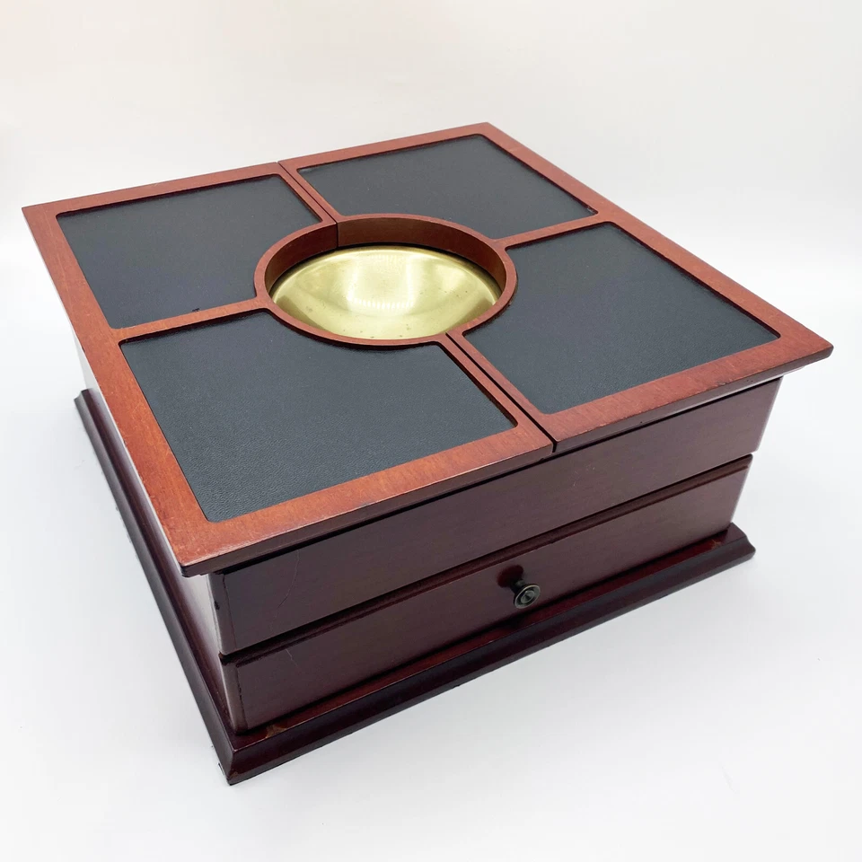 Joyero vintage de madera de caoba roja con cuenco Catchall de latón integrado Foto 1 de 4