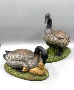 Gansos canadienses de cerámica de molde atlántico vintage con Goslings pintados a mano marcados - Imagen 1 de 16