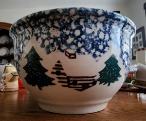 Cabin in the Snow Crock Mixing Bowl 10 1/4" Stoneware Tienshan Folkcraft Blue ! - Picture 1 of 17